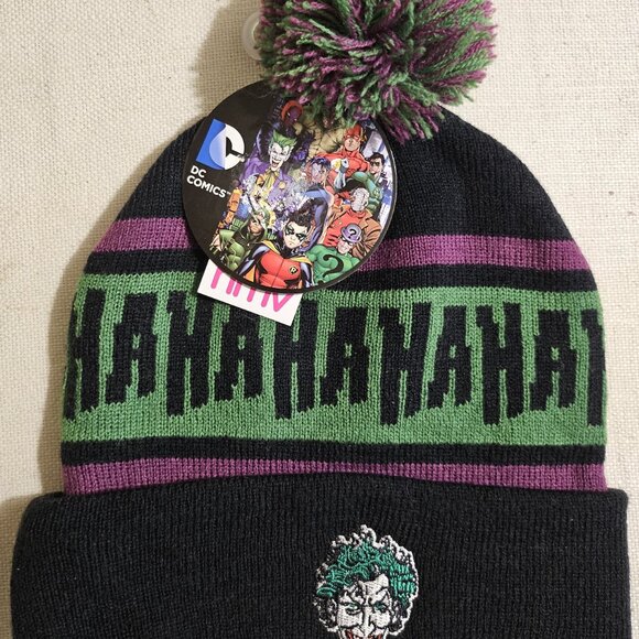 DC Comics UNISEX The Joker Winter Hat / Toque HMV Exclusive Apparel - Picture 3 of 7